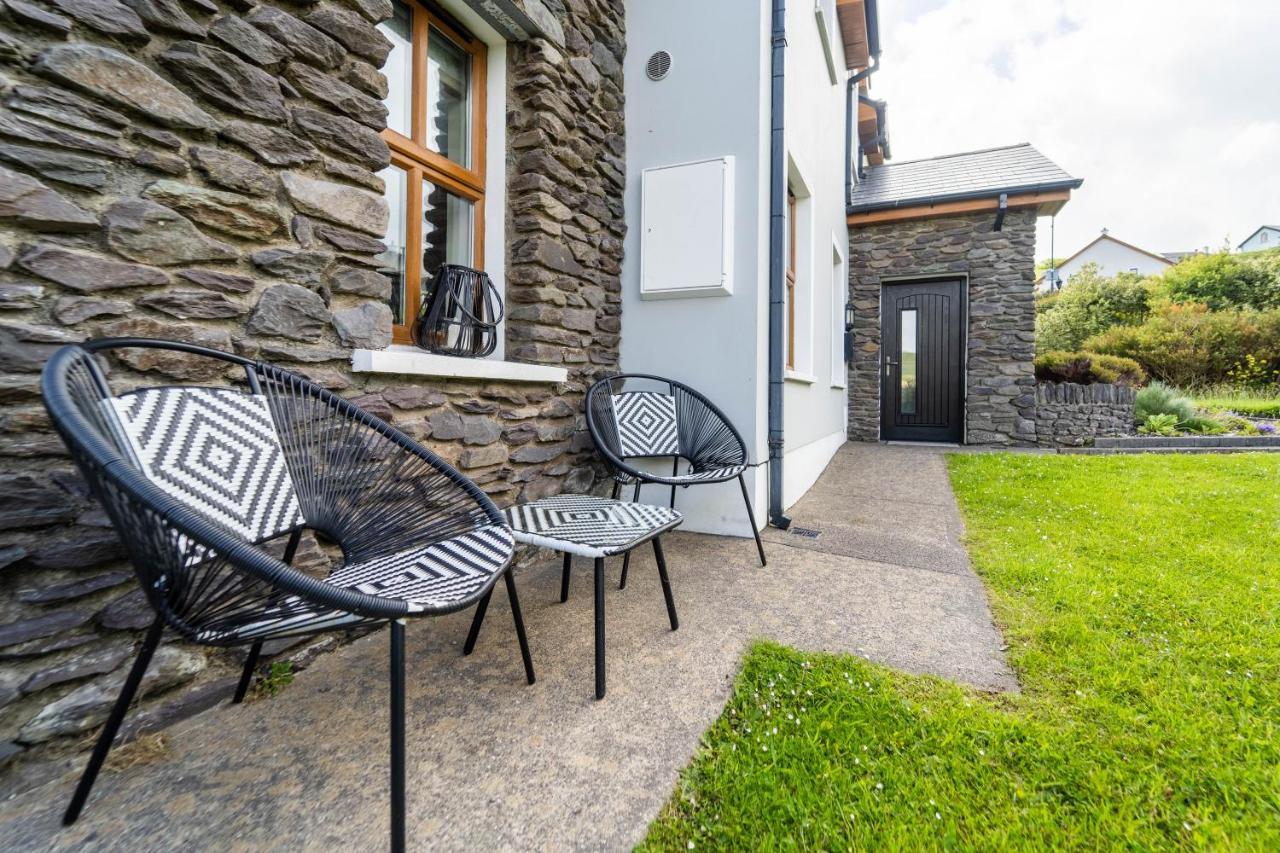 Dingle View - 37 Tir Na Fiuiseヴィラ エクステリア 写真