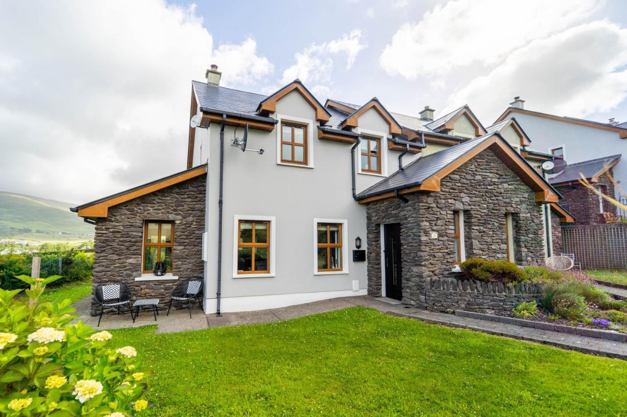Dingle View - 37 Tir Na Fiuiseヴィラ エクステリア 写真